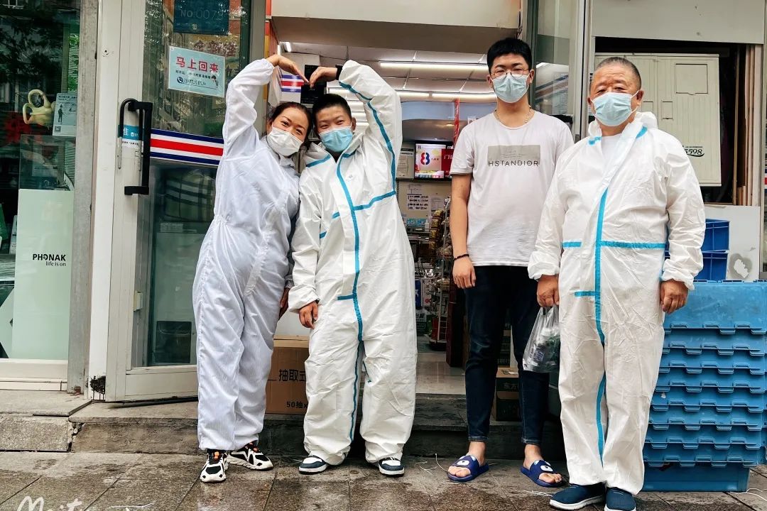 抗击疫情 保障民生——新疆连锁行业商会在行动（二）